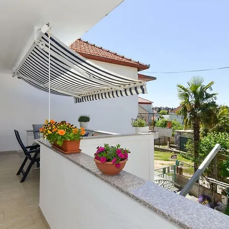 Vesna Apartment *